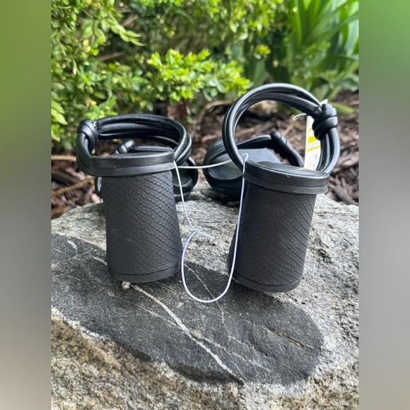 A New Day Women's Black Ania Mule Heel sandals NWT 6.5 - Picture 3 of 6